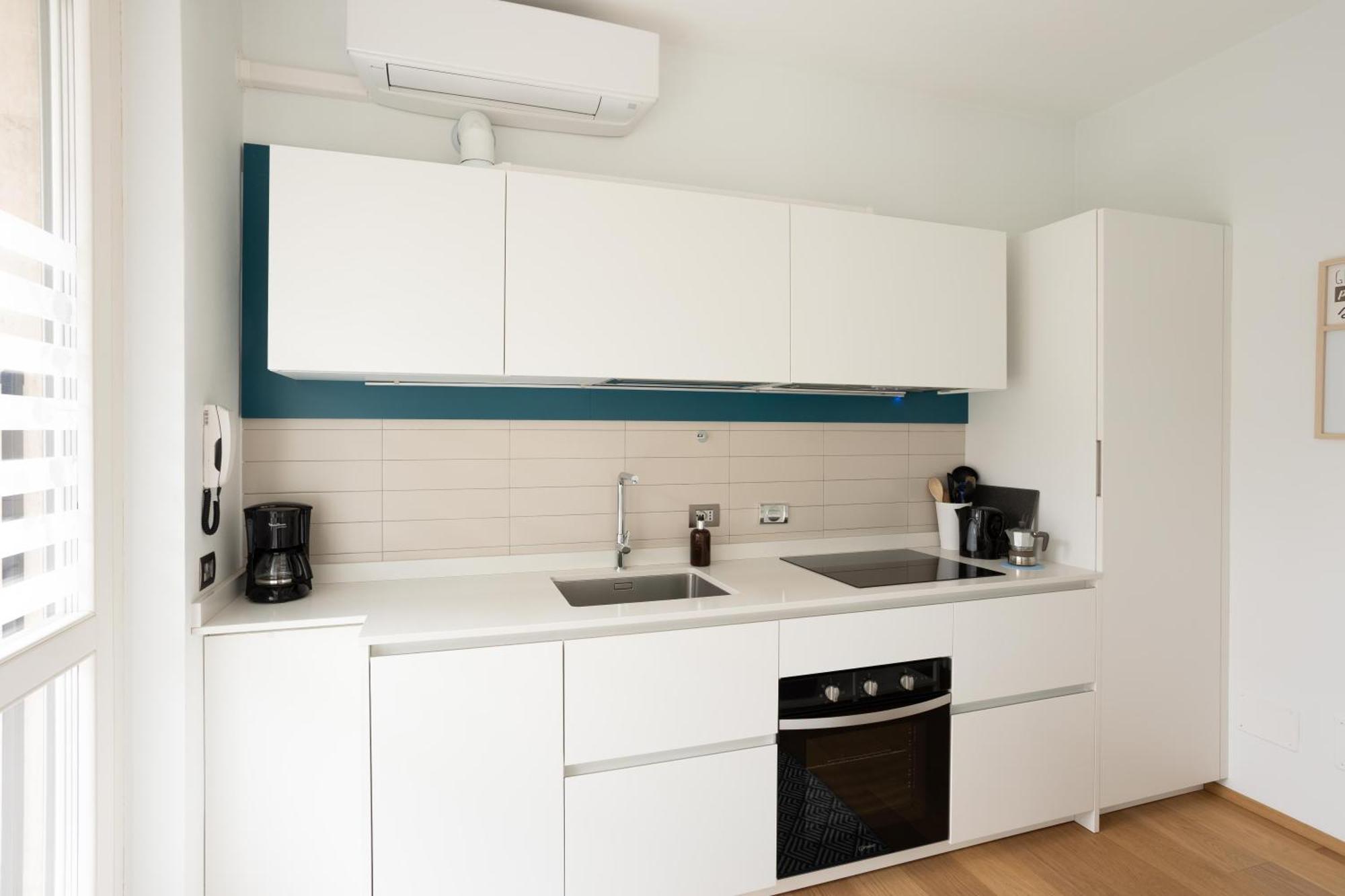 Suite 51 Appartamento Con Terrazzo A 50 Mt Dal Lago - Private Parking (Adults Only) Arona Exterior foto
